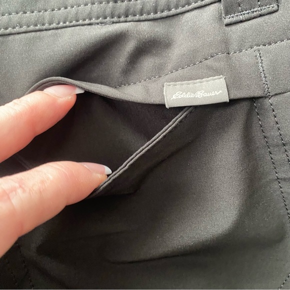 Eddie Bauer Black Adventurer 2.0 Skort 4 - Picture 8 of 12